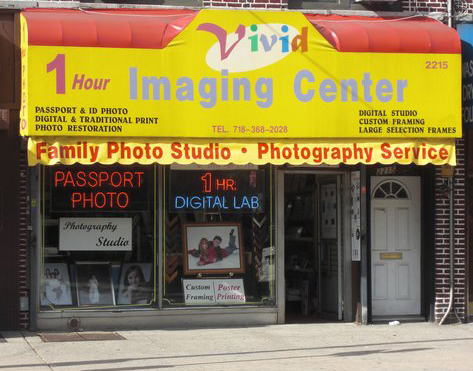 Vivid Photo store front for passport photo